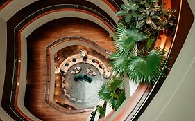 Suites Camino Real